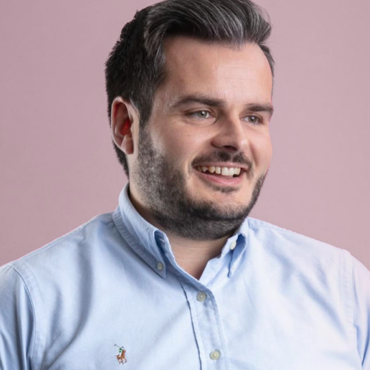 Tomas Hollingsworth